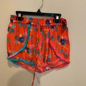 Tolani shorts size XS